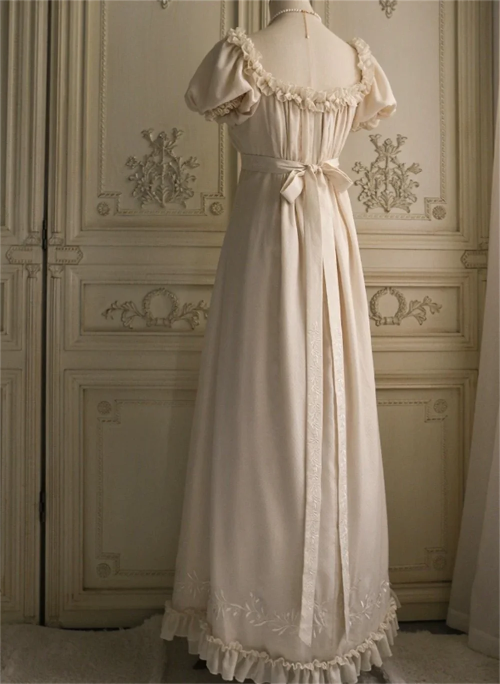 Jane Austen Pre Victorian Wedding Dresses White Embroidery Regency