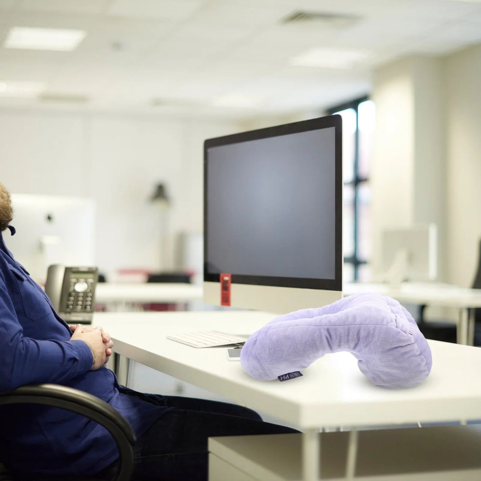 

Pillow Ear Hole Side Donut Sleeping Office Nap Sleep Guard Travel Cushion Cnh Pain Desktop Desk Pillows Face For at The table