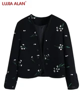 

Women Flower Embroidery Button Decoration Casual Suit Coat Female Nine Quarter Sleeve Outerwear Short Tops LUJIA ALAN C1308