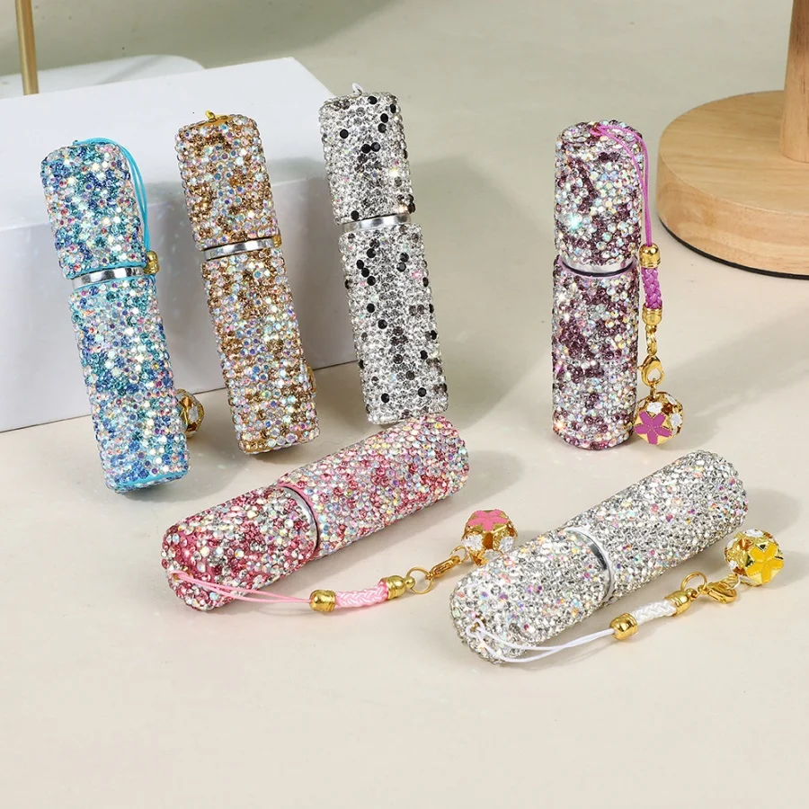 Luxurious Rhinestone Travel Perfume Atomizer with Lanyard - 5ml Refillable Mini Spray Bottle