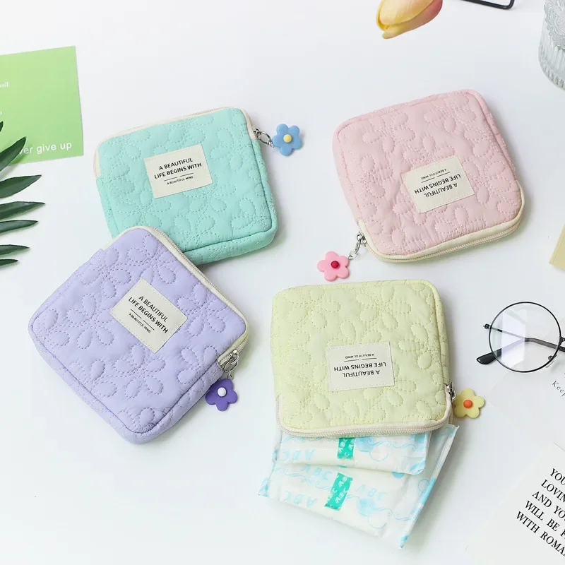 

Fashion Women Small Cosmetic Bag Travel Mini Sanitary Napkins Organizer Make Up Coin Money Card Lipstick Storage Pouch Purse Bag