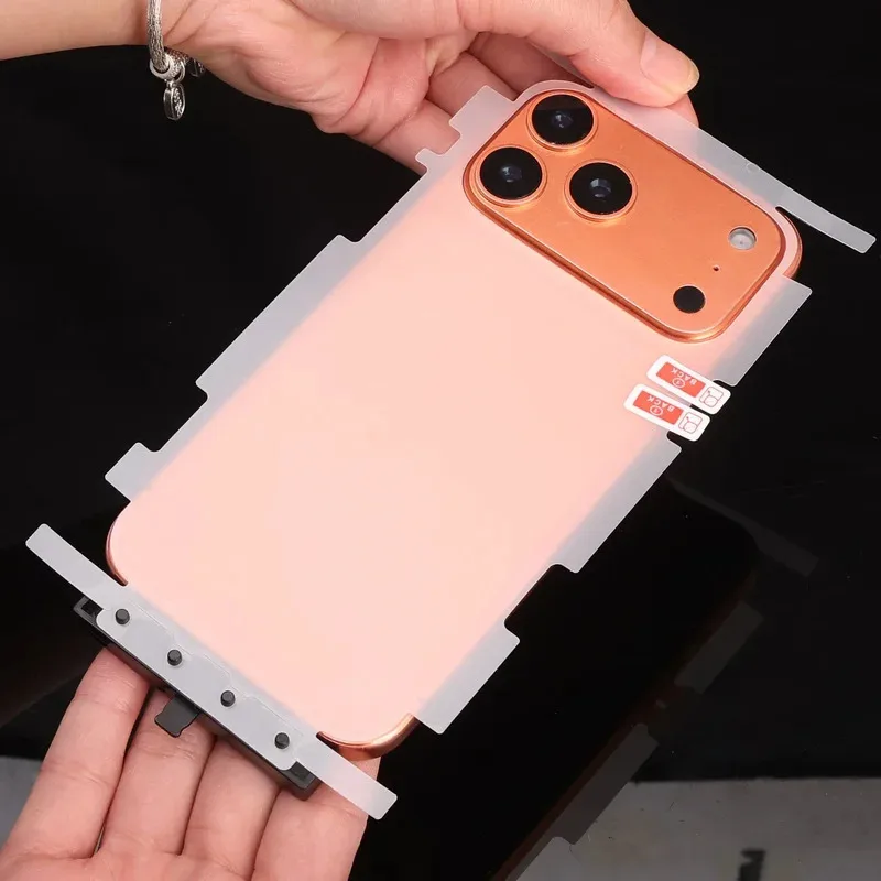 รูปสินค้า ฟิล์มกันรอย TPU นุ่ม HD สำหรับ iPhone 17 16 Pro Max 17 Air 17 Pro