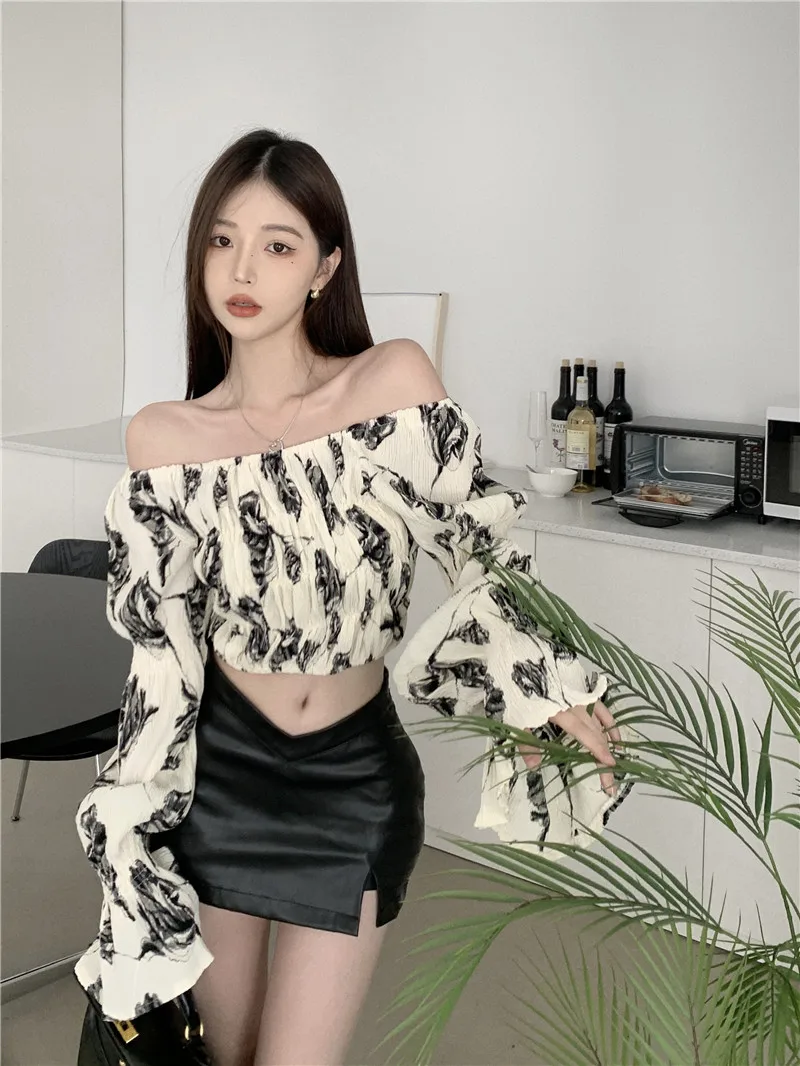 Ink and Wash Printed Shirt for Female Off Shoulder Long Sleeved Short Design Stretched Chiffon Top Sexy Woman Floral Blouses