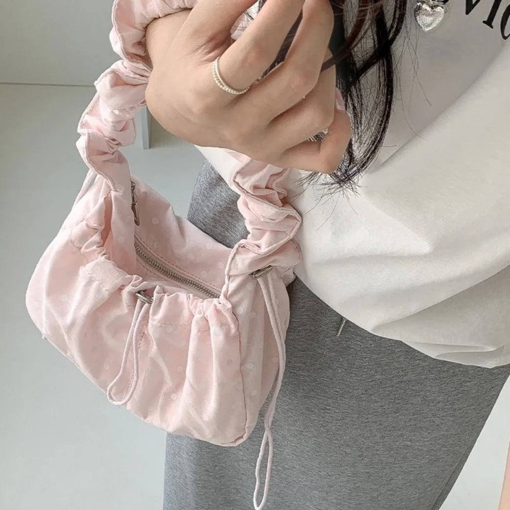รูปสินค้า กระเป๋าสะพายไหล่สไตล์เกาหลี ลายจุด น้ำหนักเบา