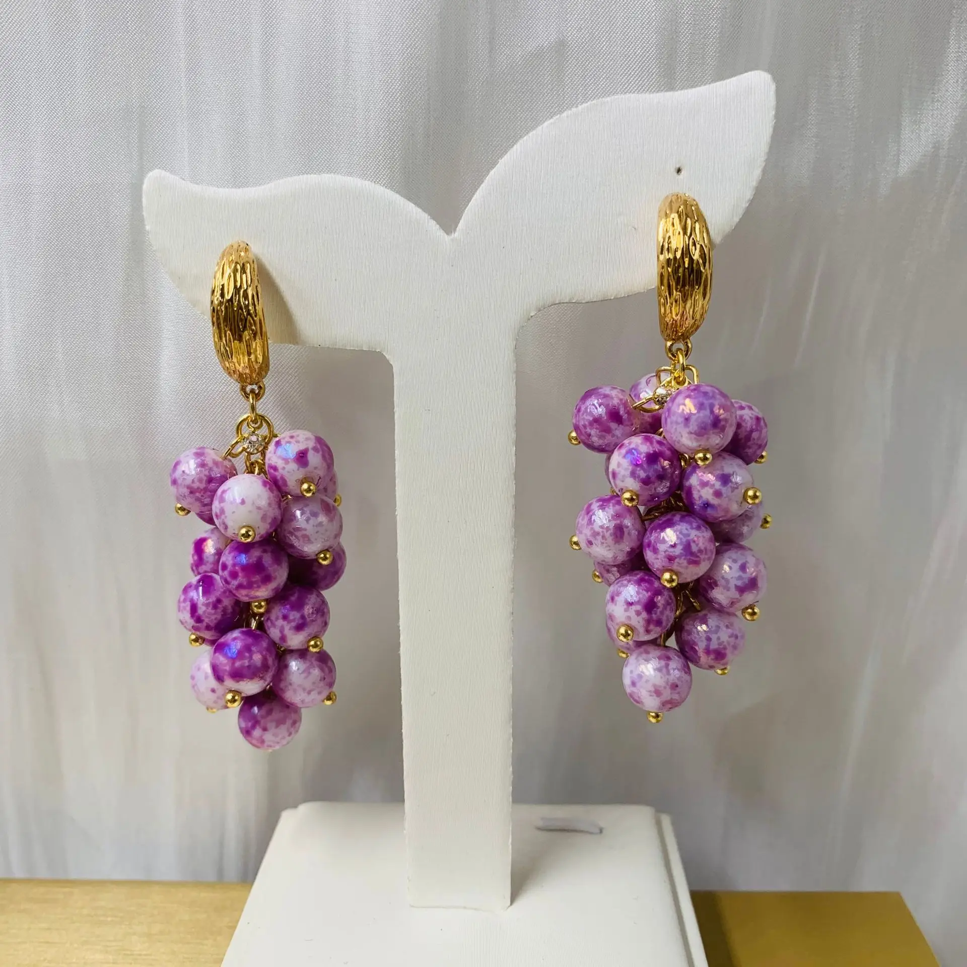 

vintage summer grape bunches glazed beads graffiti oil paintings PLANT court romantic earrings