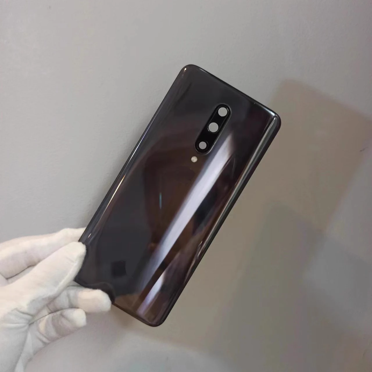 Flying Phone Back Cover:Best Replacement for OnePlus 1+7 1+