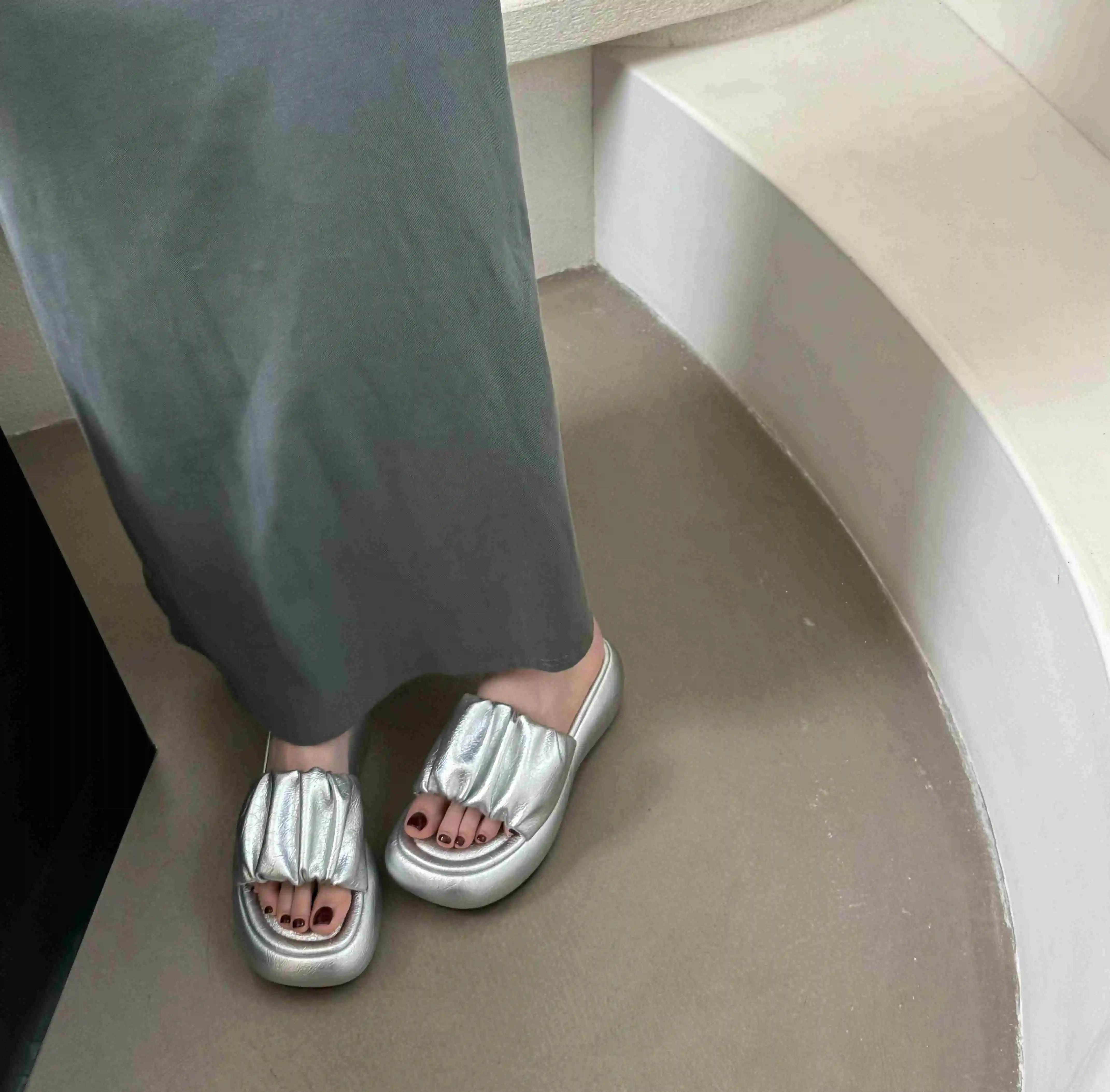 2024 Women's Fashion Soft Slides Elegant Open-Toe Ladies Outdoor Dress Flat Sandals