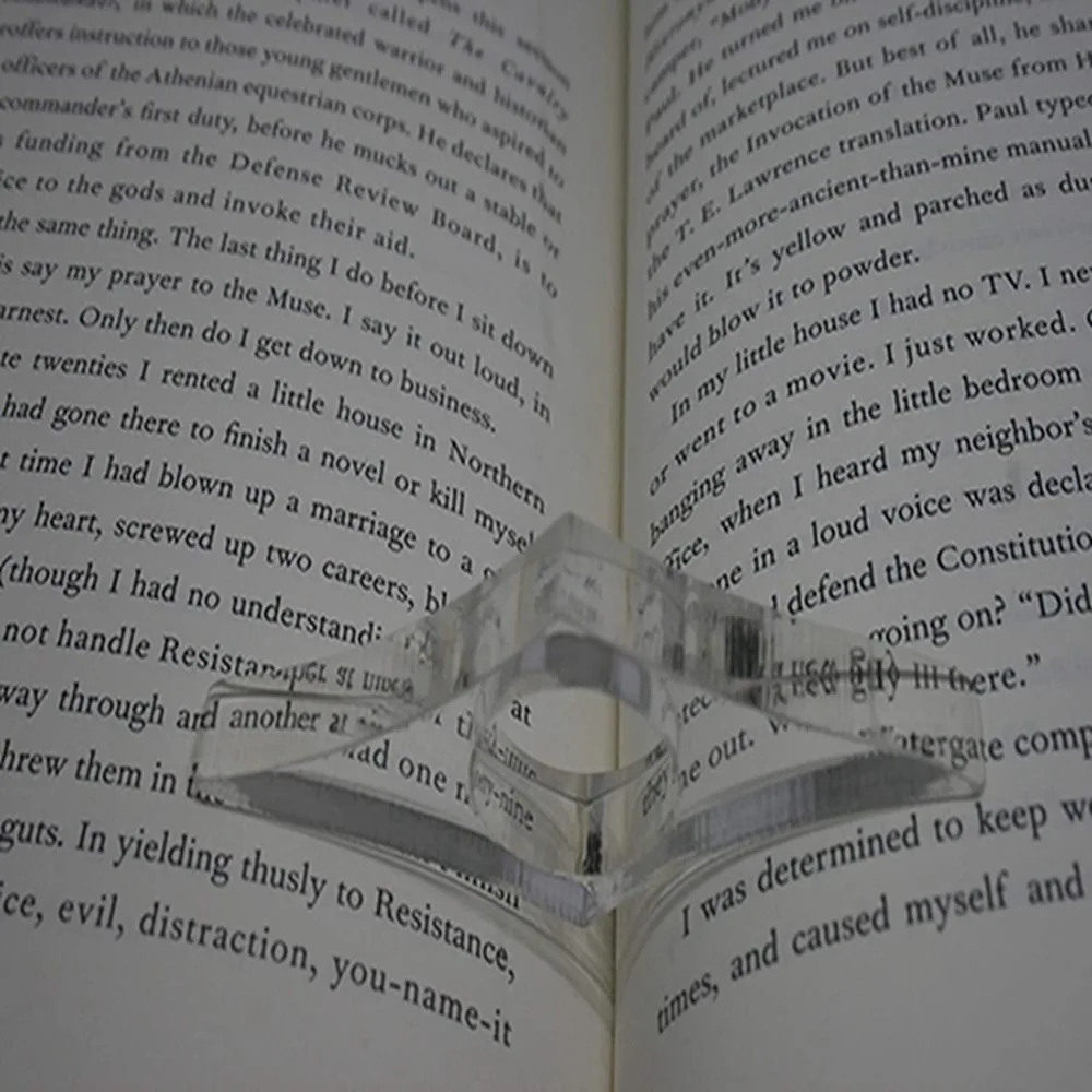 Acrylic Bookmark Ring Thumb Book Support Clip Expander Student Reading Tool 1pc