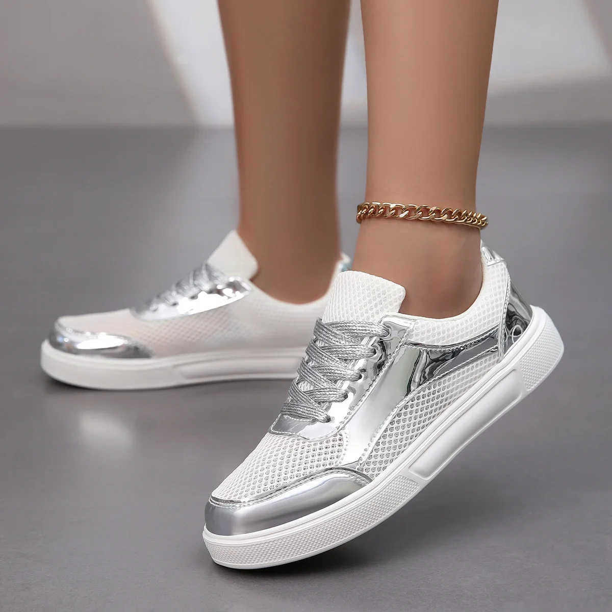 Womens Over Size 36-44 Outdoor Sport Shoes Gold Silver Female Running Sneakers Flat Comfortable Popular Walking Shoes Girls