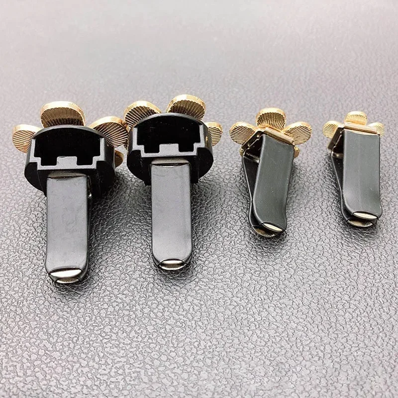 4pcs 작은 자동차 공기 콘센트 향수 장식 클립 꽃 데이지 디자인 자동차 인테리어 아로마 테라피 청정제 디퓨저 액세스
