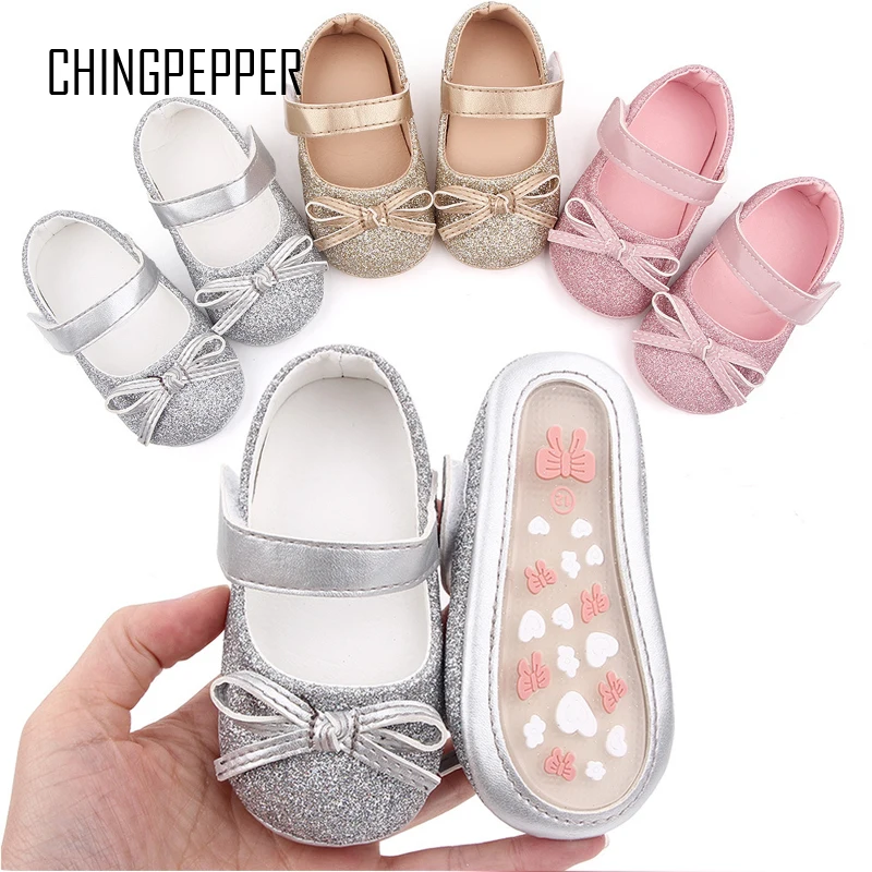 Брендовая обувь для детской кроватки для девочек