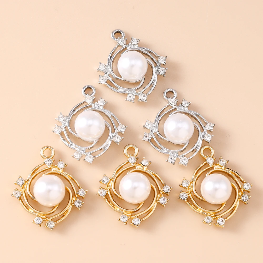 10 Stück 21*25 zierliche Perle Kristall Blumenkranz Charms für Schmuck handgemachte DIY Anhänger Halsketten Ohrringe Zubehör