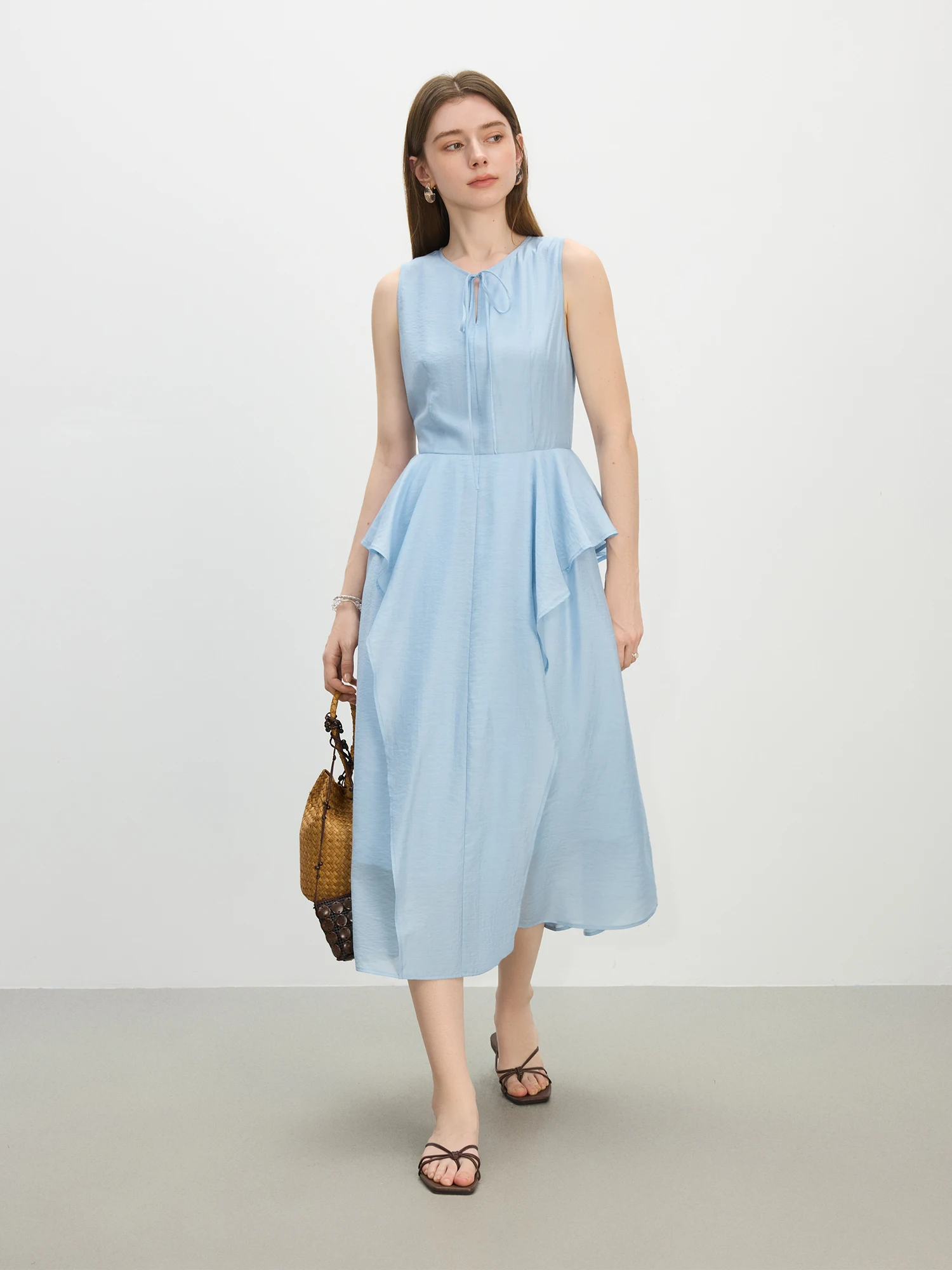 FSLE Women Summer 2025 New Dresses Resort-Style Ruffled Hem Sleeveless  Round Neckline Dating Elegant Mid-Length Dress 25FS12392 - AliExpress  200000345