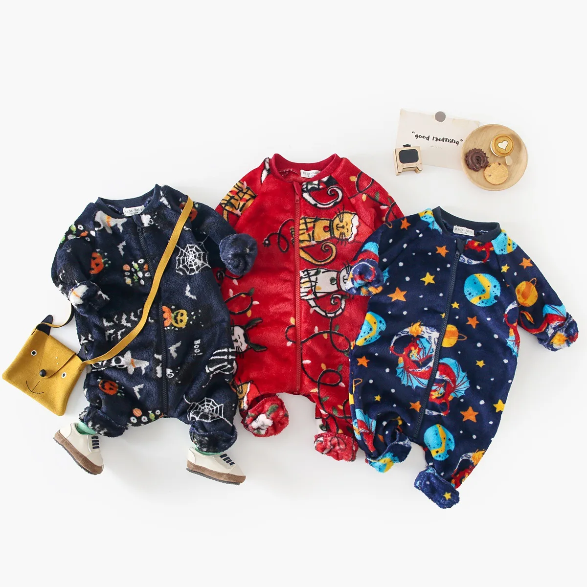 

Autumn Winter Toddler Christmas Plus Velvet Thick One-piece Boy Girl Baby Cartoon Print Romper Fashion Baby Halloween Jumpsuit