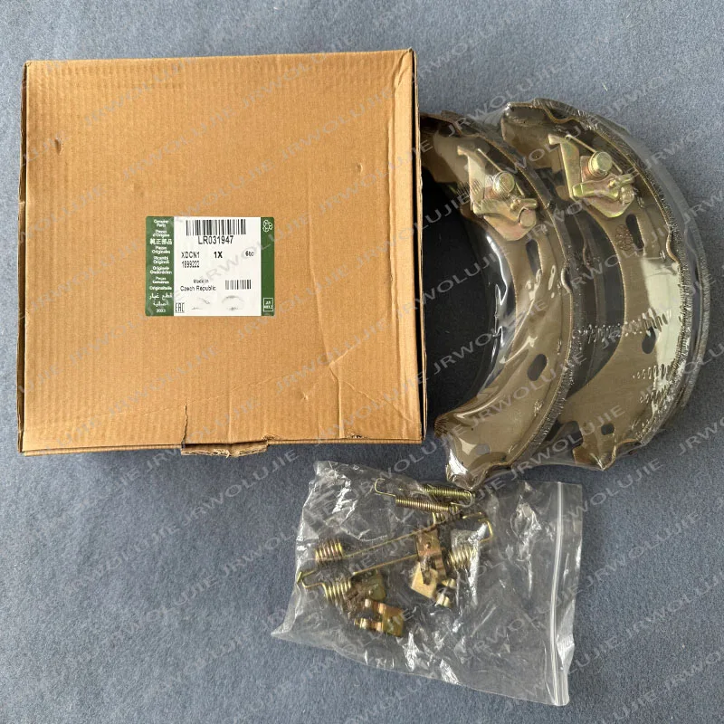 Rear Handbrake Shoe Kit for Land Rover Found 3 and 4 LR031947 LR025151 SFS500012 SFS500010