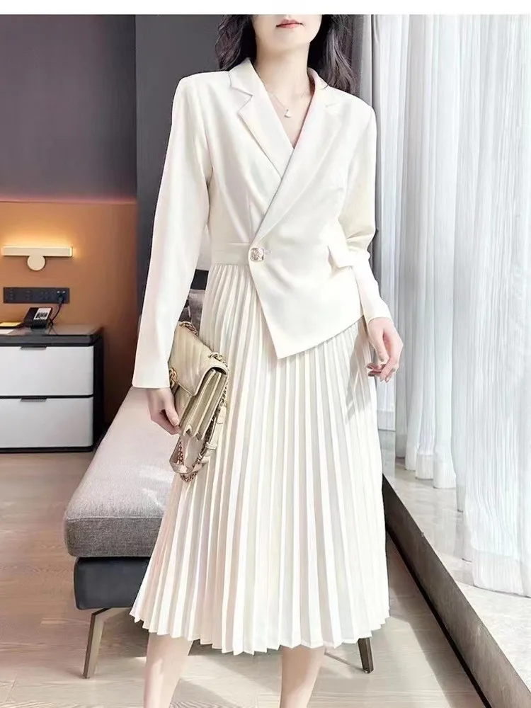 

Autumn New 2023 Women 2 Colors Fake Two Piece Dress Fashion Long Sleeve Female Single Button Pleated Notched Casual Robe