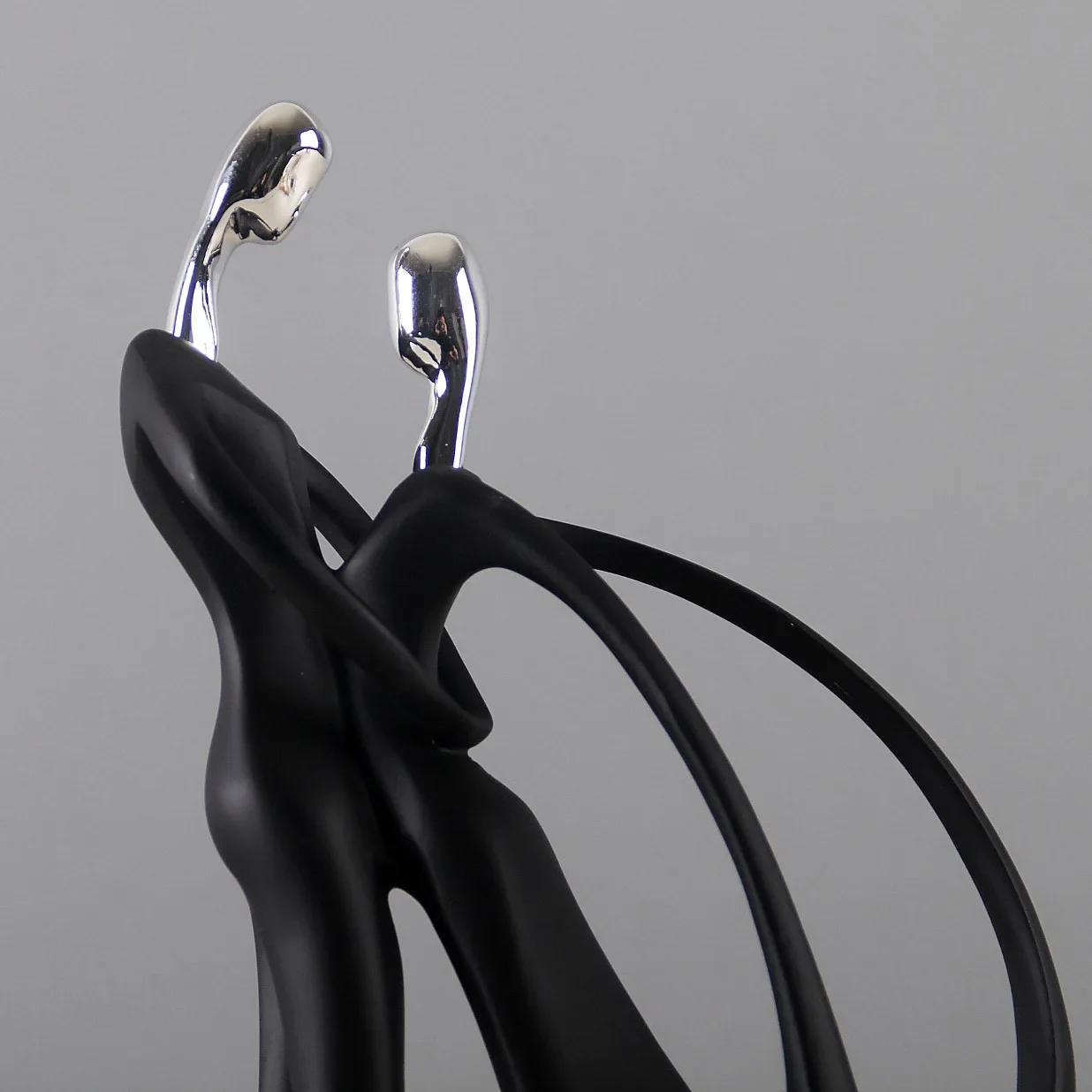 Nordic Art Dancing Couple Resin Figure Ornaments Figurines Home Decoration Accessories for Living Room Ornaments for Home Decor 4 Nordic Art Dancing Couple Resin Figure Ornaments Figurines Home Decoration Accessories for Living Room Ornaments for Home Decor 4