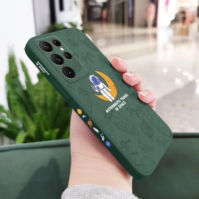 Travel Astronaut Phone Case For Samsung Galaxy S22 S21 S20 Ultra Plus FE S10 S9 S10E Note 20 ultra 10 9 Plus Cover Dark Green 3