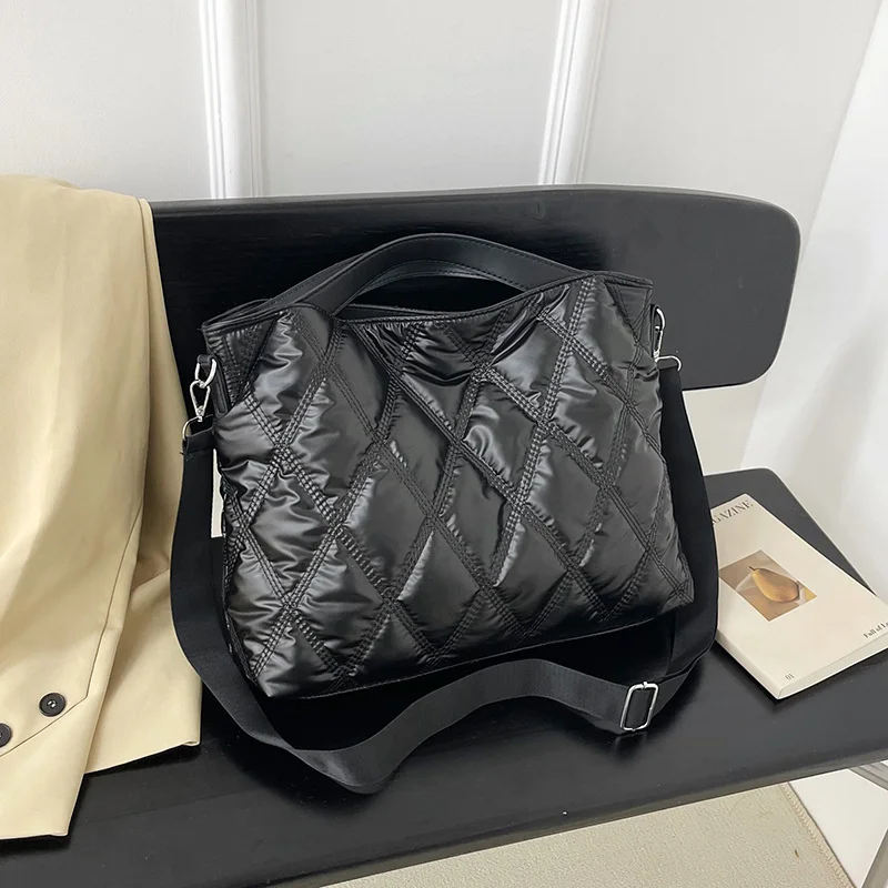 Winter Große Kapazität Pendeln Handtaschen Neue frauen Stepp Gemusterte Einkaufstasche Einfarbig Einzelnen Schulter Tasche Unterarm Tasche – Detail 24