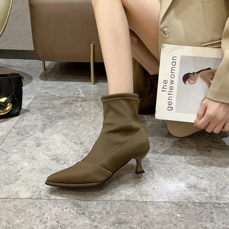 Women‘s Designer Thin Heel Stretch Sock Boots 2023 Autumn Wniter Elegant High Heels Satin Pointed Toe Short Boots Women Shoes