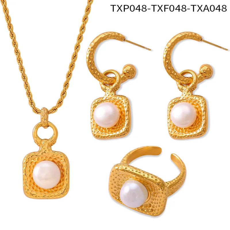 Neues Imitationsperlen-Quadrat-Anhänger-Halsketten-Set mit vergoldeten Edelstahlringen und Ohrringen für Damen – Hochzeitsschmuck-Accessoires – Detail 2