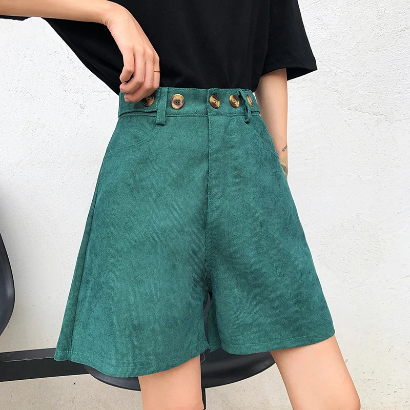 

2021 New Arrival Casual Solid High Loose Button Fly Regular Corduroy Women Vintage Simple Fashion Shorts