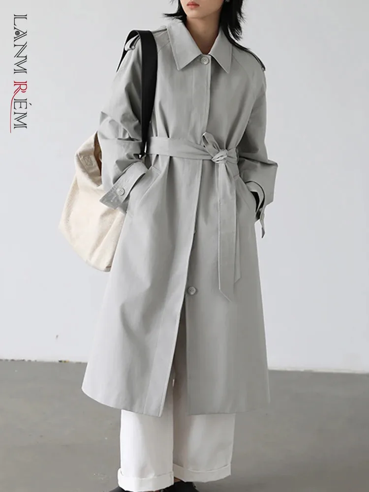 

[LANMREM] Fashion Belt Split Trench For Women Lapel Single Breasted Long Sleeve Fashion Casual Outwear 2024 Spring New 26D5256