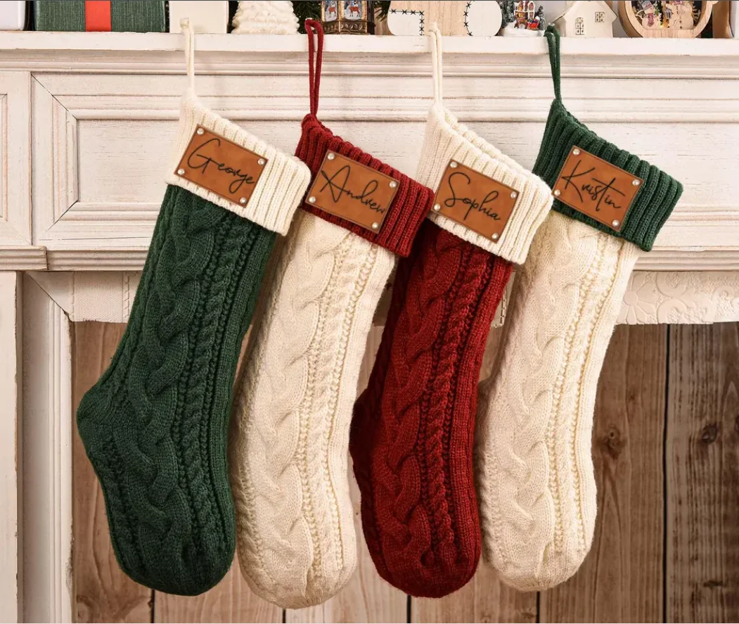 Gepersonaliseerde kerstsok, lederen patch kerstsokken, aangepaste familie  gebreide kerstsokken met lederen patch - AliExpress, image size:1051x887