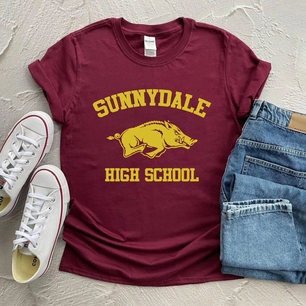 Фото Футболка Sunnydale для старшей школы, винтажная хипстерская футболка с коротким рукавом в стиле унисекс с изображением рассеянного вампира, Sunnydale №1