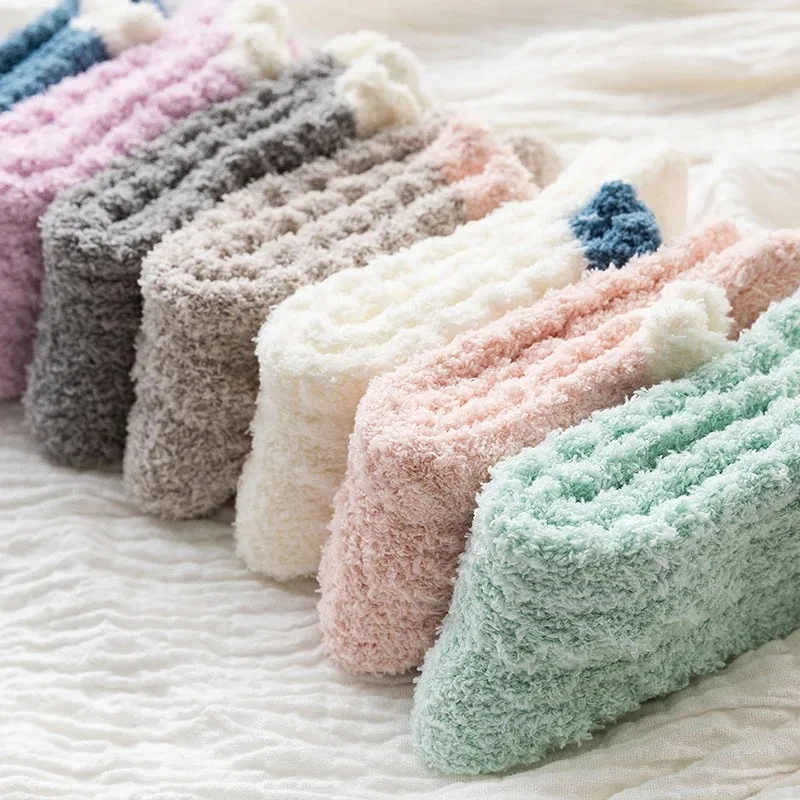 10 Pairs of Winter Cotton Socks Autumn and Winter Warm Floor Socks Padded Thickened Cotton Socks Fluffy Plush Mid-calf Socks 3