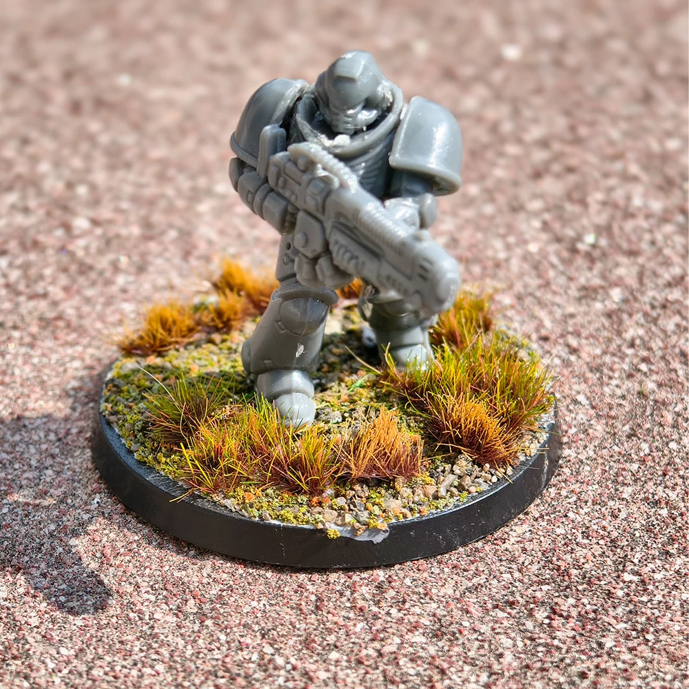 Miniatur-Unregelmäßiges Grasclustermodell, 5 mm künstliches Geländegras für Sandtischbau/Eisenbahn-Layout/Wargame-Landschaft – Detail 4