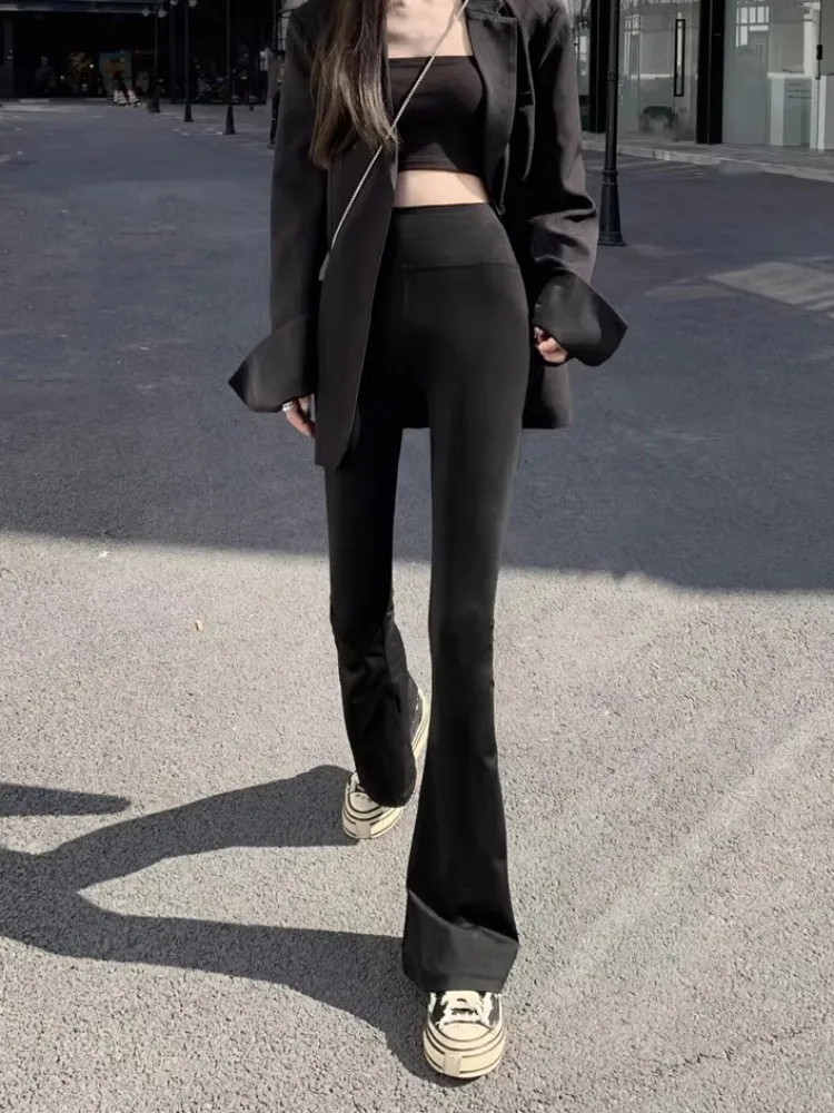 Black Horseshoe Pants For Women's Spring 2024 New Casual High Waisted Slimming And Drooping Feeling Elastic Fitness Micro Horn