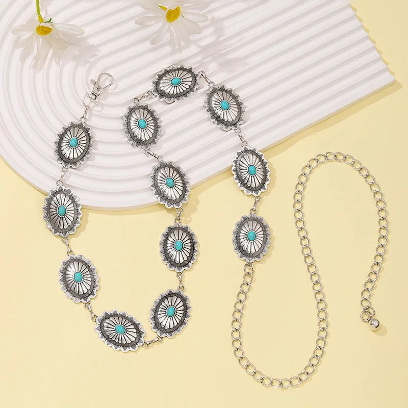Retro-style female metal belt chain accessories, carved chain belt with decorative ring, advanced style accessories.