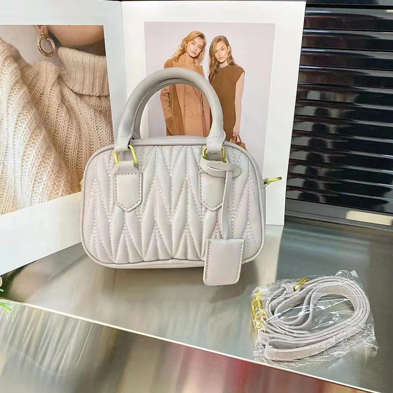 Luxury Brand Women's Shoulder Bag Handbags for Women Designer Crossbody Messenger Clutche Y2k Party New Pleated Embroidery