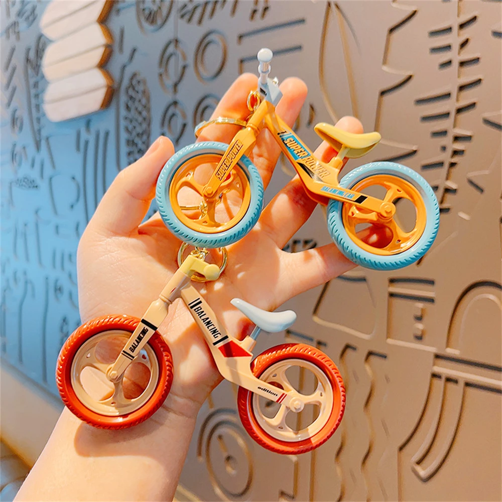 Funny Bicycle Keychain 360 Rotating Handlebar Detachable Seat Keyring Children's Toys Sports Lover Gift Handbag Accessories