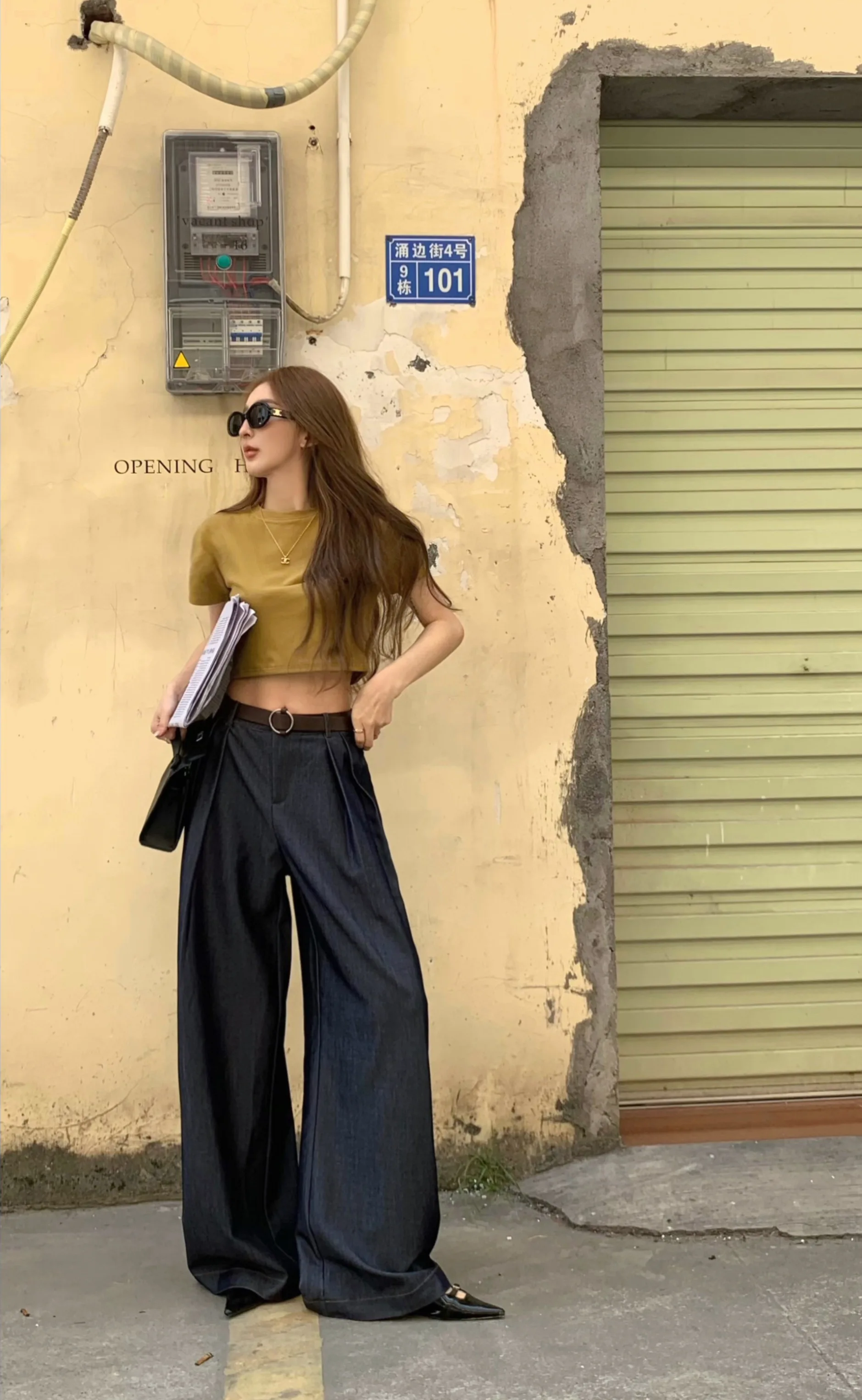 

Stylish and Vintage Design High Waist Wide Leg Straight Leg Pants