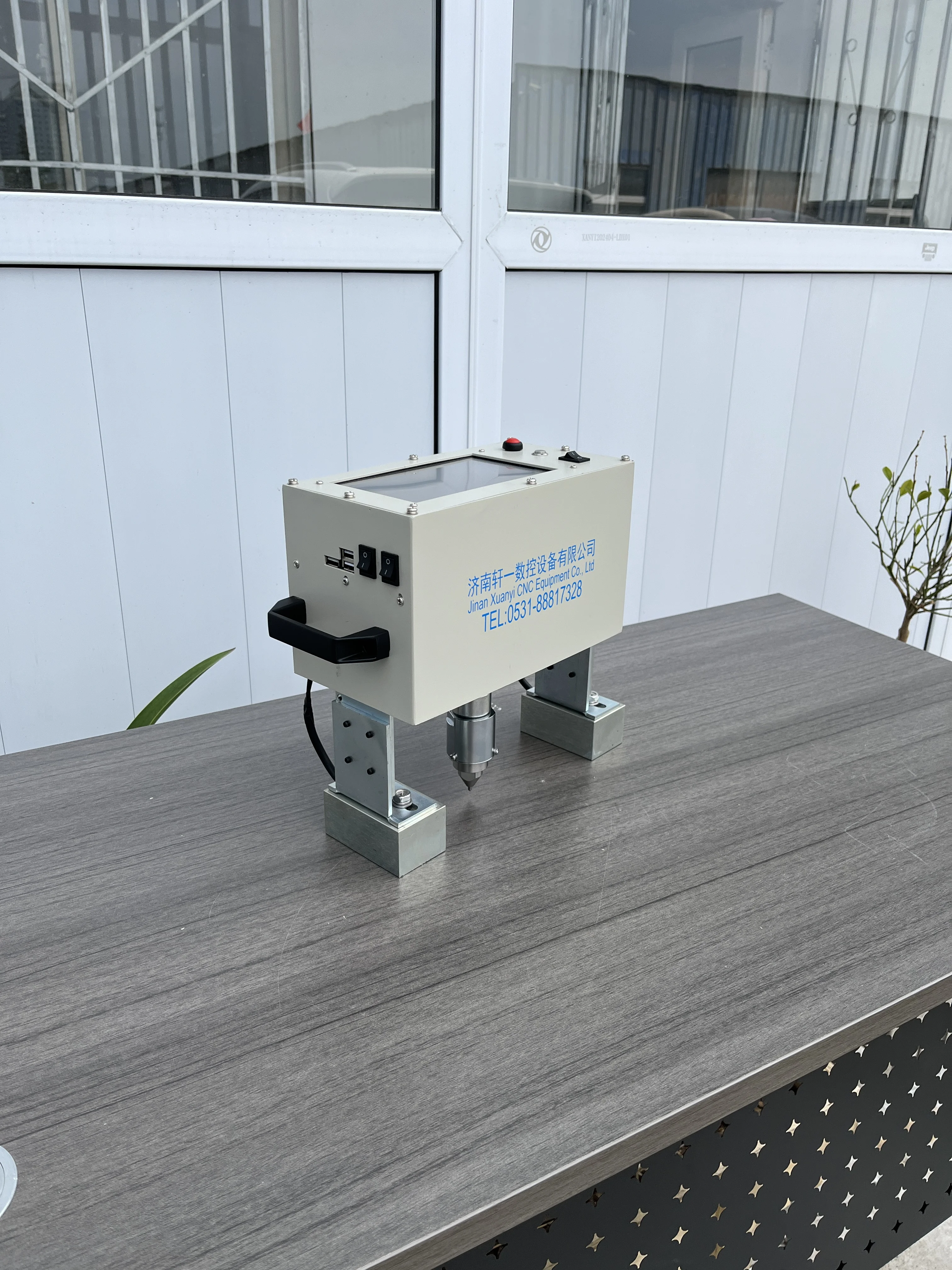 Handheld Electric Integrated Dot Peen Marking engraving Machine for frame engine oil pipe mold flanges