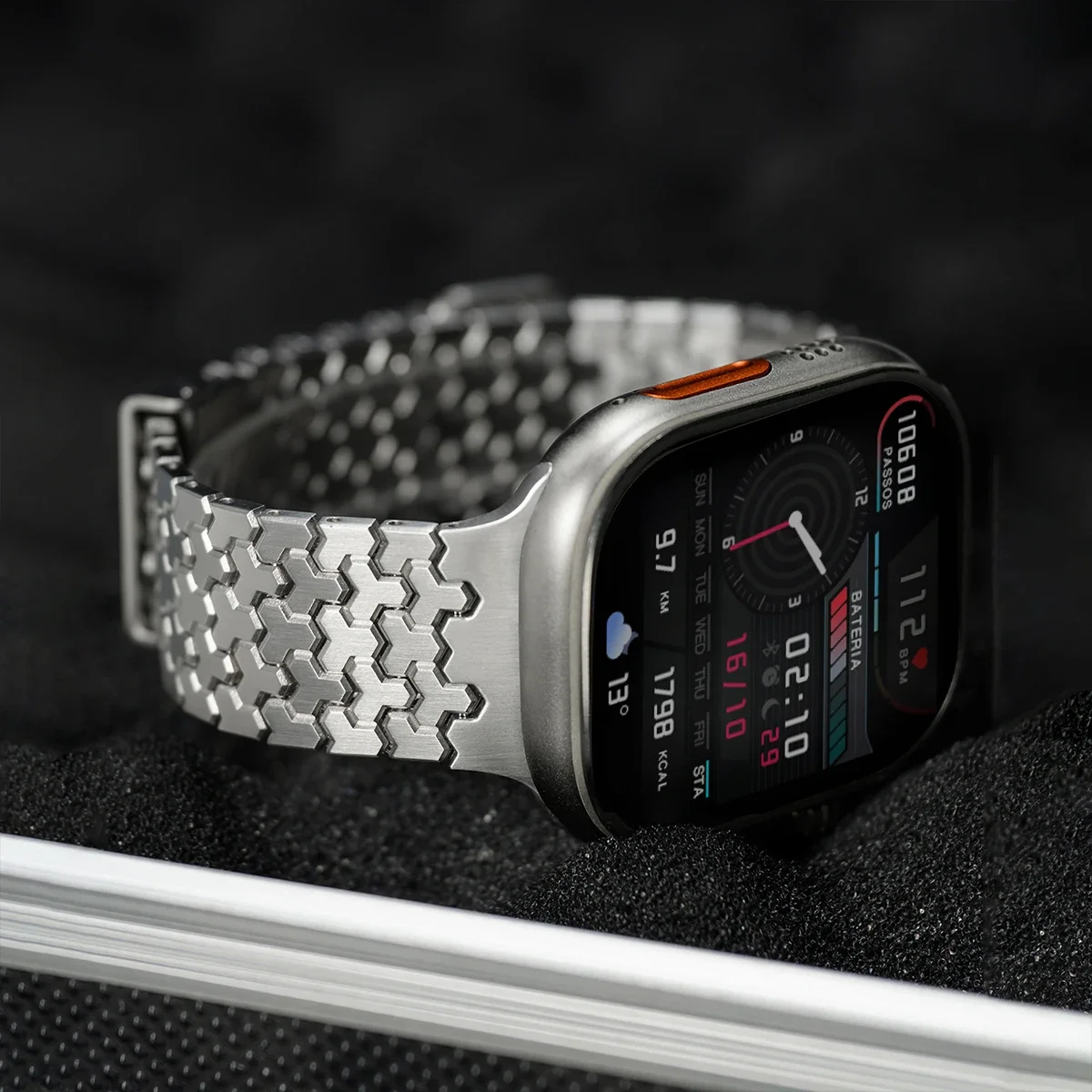 รูปสินค้า สายนาฬิกาสแตนเลสสำหรับ Apple Watch หลายขนาด