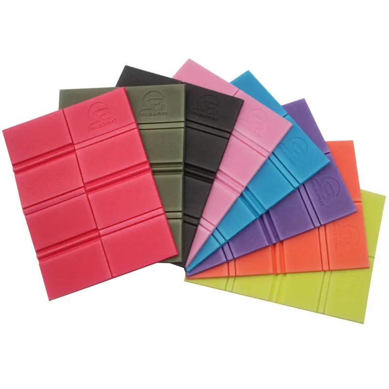 

Picnic Outdoor 8 Foldable Cushion Mat Portable Cool Moisture-proof Waterproof Foam Lawn Portable Small Seat Cushion Beach Pad