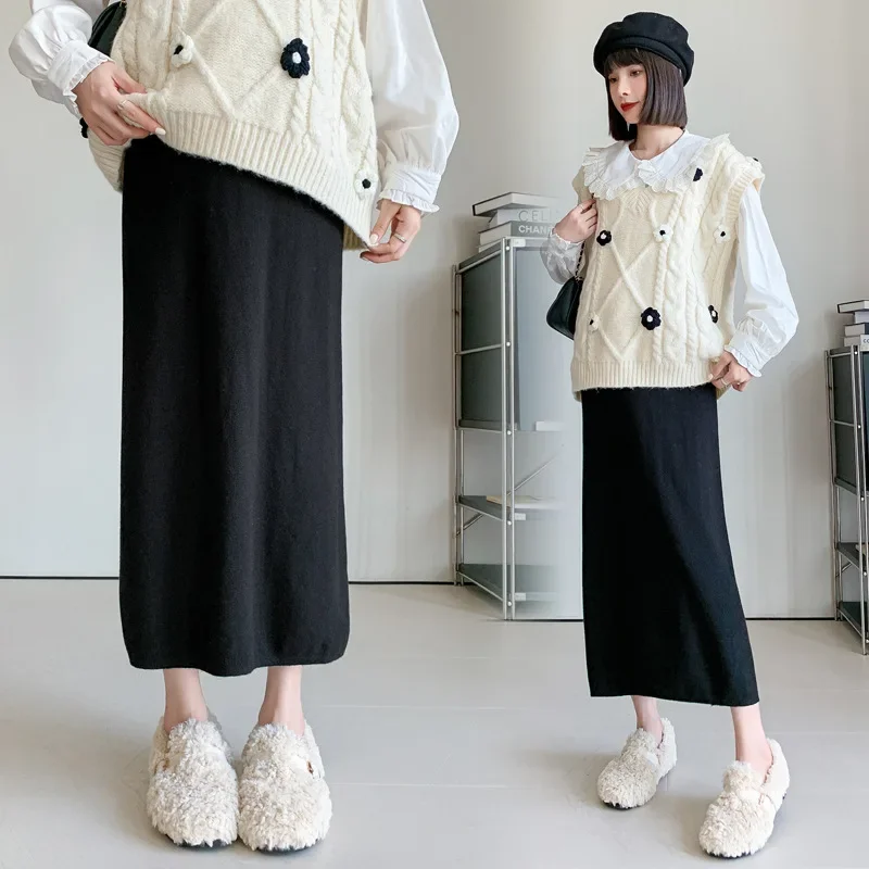 Maternity Fashion Knitted Mini Skirt Open Slit Design for Autumn Winter Casual Wear Slimming Straight Cut One Step Skirt
