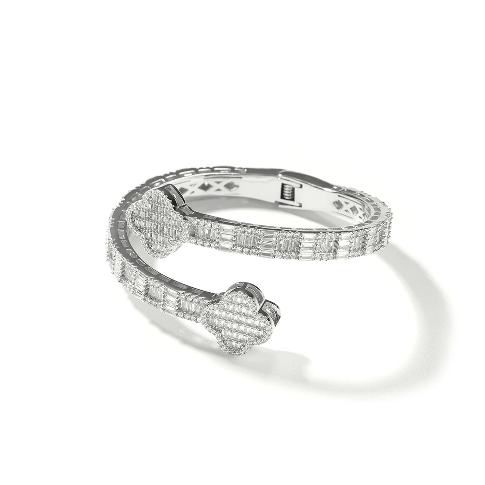 TBTK Four Leaf Clover Baguettecz Cuff Bangle Micro Paved Cubic Zirconia Luxury Wrist Rapper Hiphop Jewelry Punk Bangle