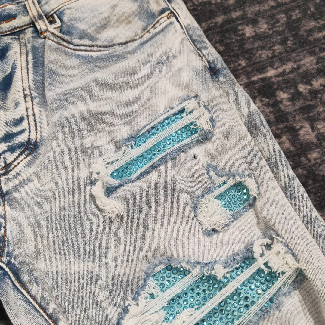 men diamond sequinces distressed lt blue jeans 4