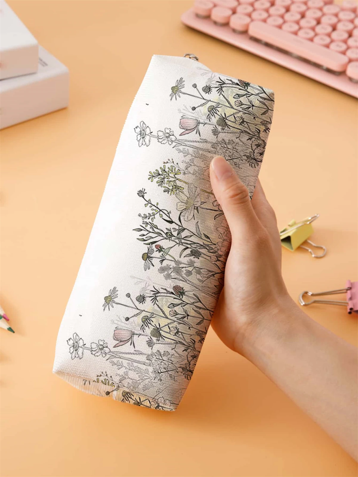 Small pencil case, large capacity pencil case, multifunctional stationery storage bag, student school organization supplies