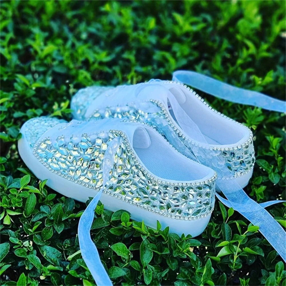 Women White Low Top Rhinestone Gemstone Ribbon Style Canvas Sports Casual Shoes 35-44 sport shoes