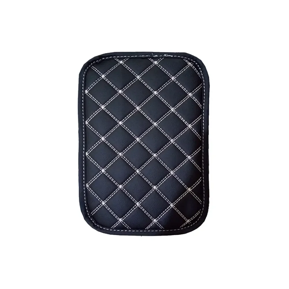 Рисунок 4 - кожаный автомобильный коврик для