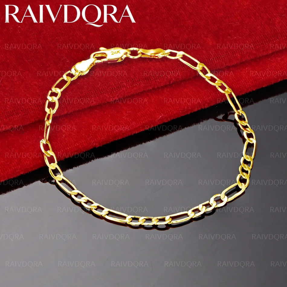 Elegant 18K Gold Plated Unisex Design Bracelet - Perfect for Gifting & Everyday Style
