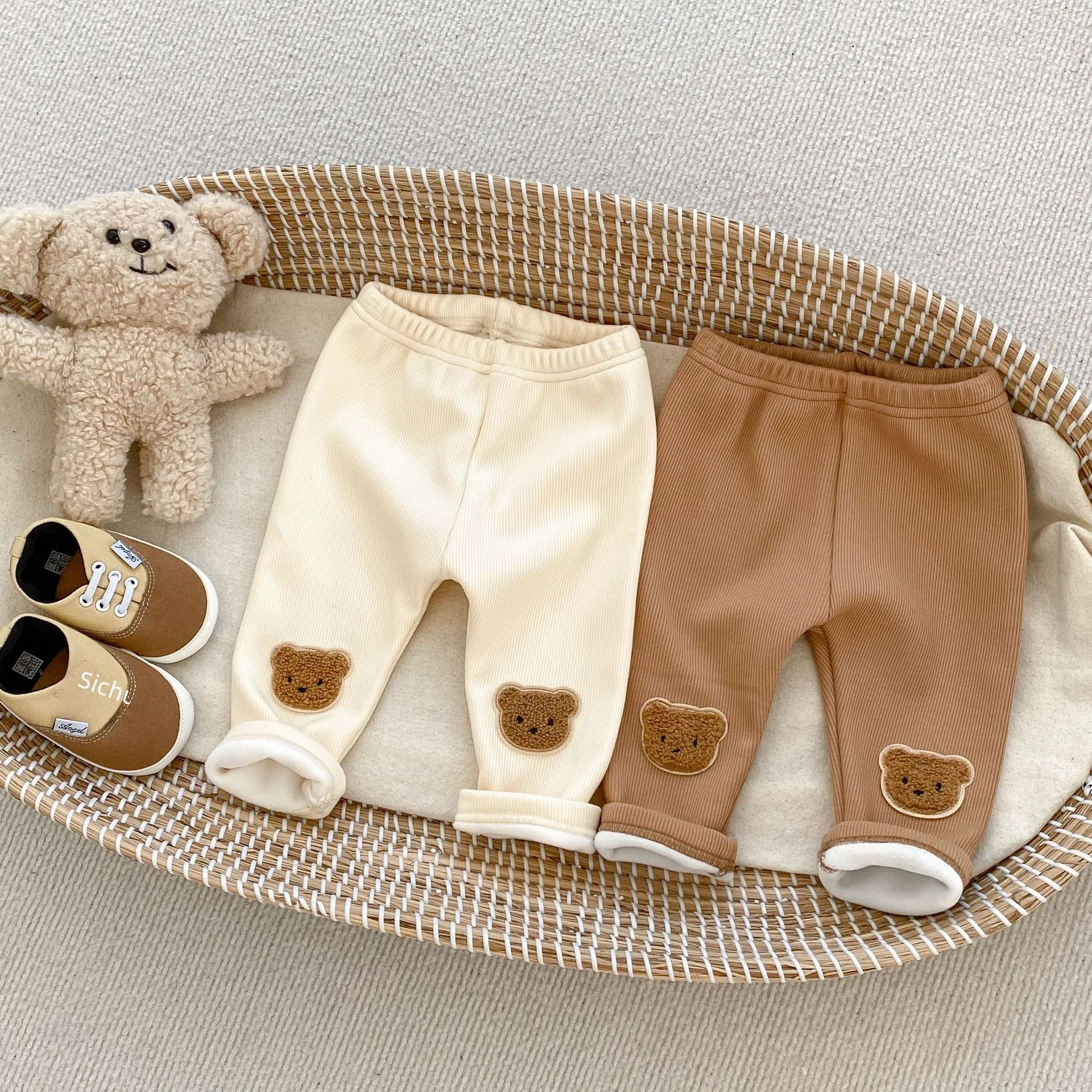 Autumn Winter Baby Children Fleece Long Pants Warm Large Pp Cute Baby Bear Elastic Casual Bottoming Pants Cotton Material