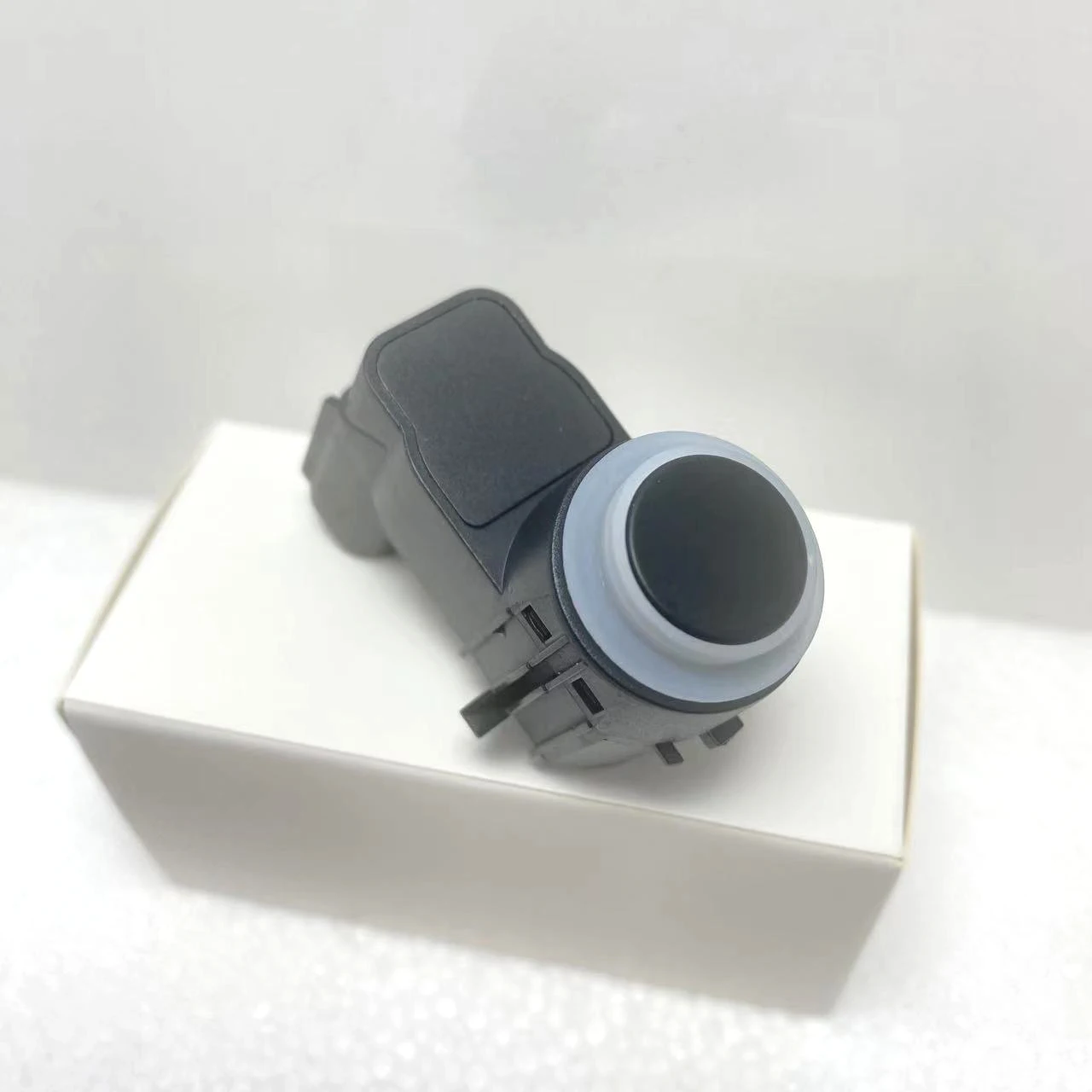 Parking sensor retainer 9677782980 PDC parking reversing sensor for Citroen DS3 C3 Peugeot 3008 5008 2008 9677782977 9677783277 9664027977 9666737177
