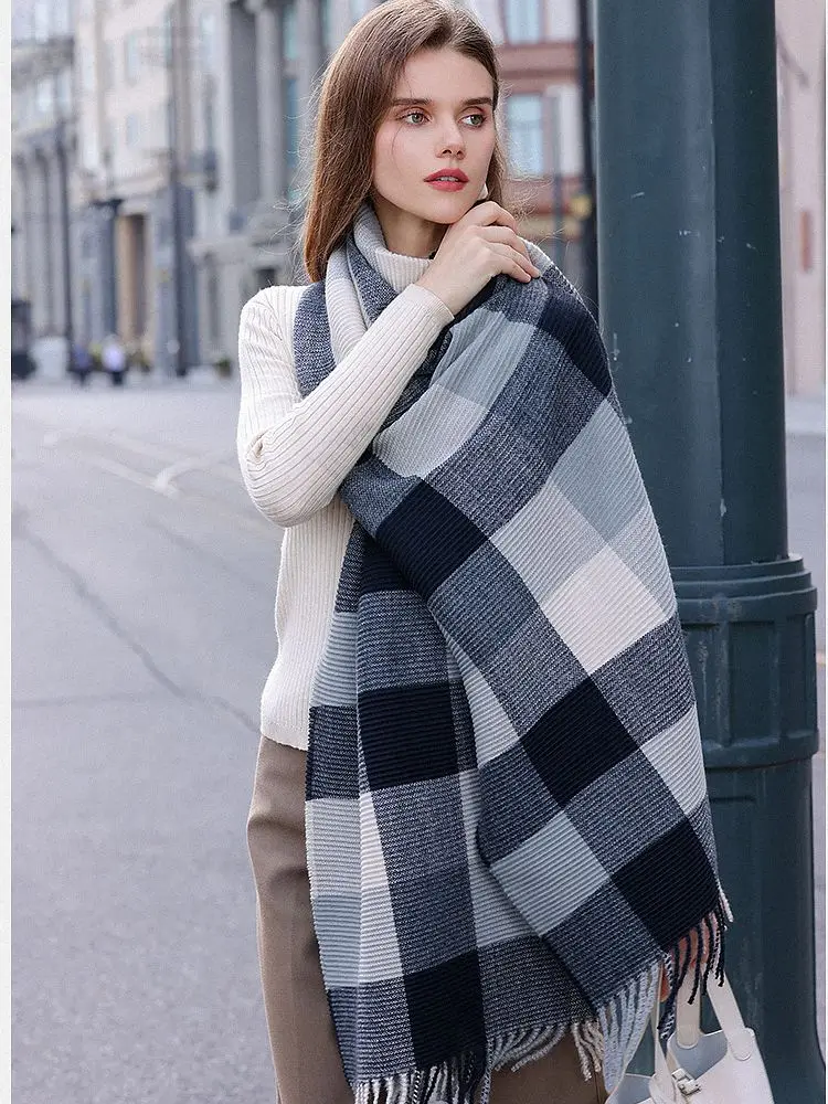 2023 New Scarf Women's Autumn and Winter Korean Versatile Pleated Plaid Student Neck Bib Male Imitation Cashmere Thermal Shawl