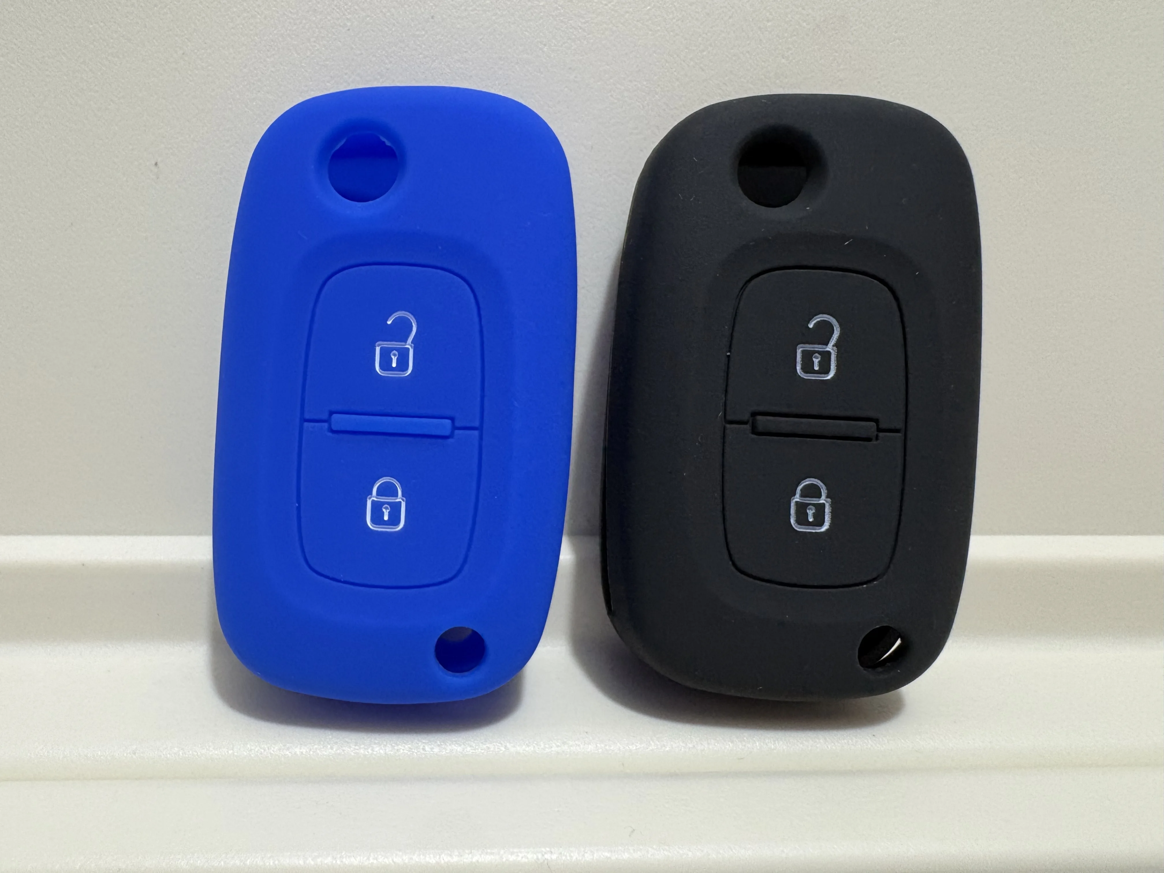 Premium Silicone Car Key Cover Case - Durable Flip & Fold Protection